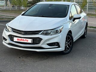 2017 Chevrolet Cruze II, белый, 720000 рублей, вид 1