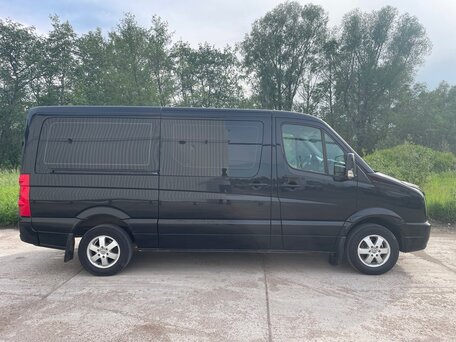 2011 Volkswagen Crafter, чёрный, 2690000 рублей, вид 2