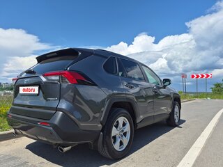 2019 Toyota RAV4 V (XA50), серый, 3100000 рублей, вид 3