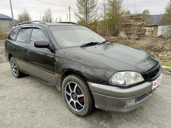 1997 Toyota Caldina II, чёрный - вид 3