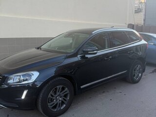 2015 Volvo XC60 I Рестайлинг, чёрный, 1699000 рублей, вид 3