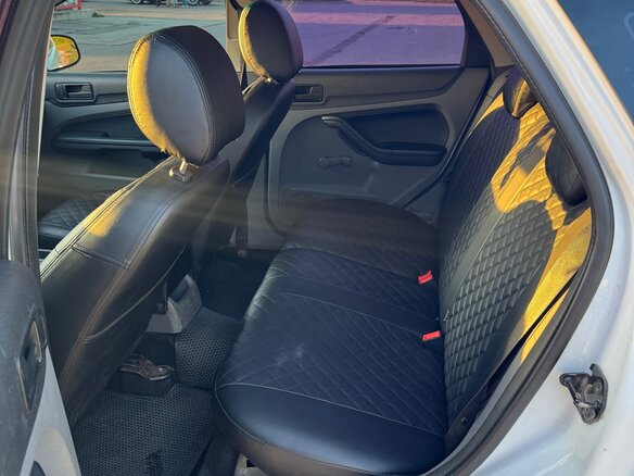 2008 Ford Focus II Рестайлинг, белый, 355000 рублей - вид 9