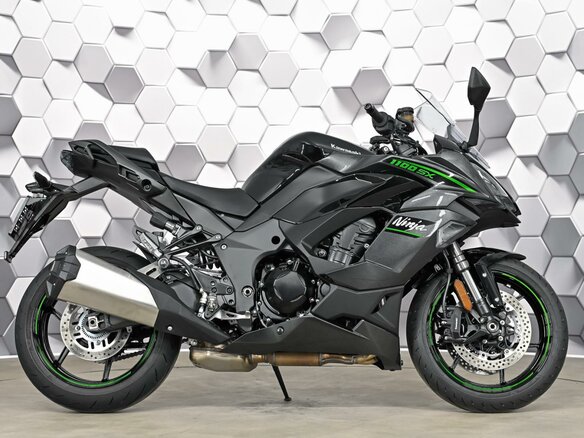 2025 Kawasaki Ninja 1100 SX, чёрный, 1549000 рублей - вид 2