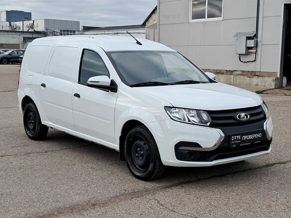 2024 Lada (ВАЗ) Largus I Рестайлинг, белый - вид 2