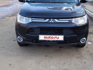 2012 Mitsubishi Outlander III, чёрный, 1590000 рублей, вид 2