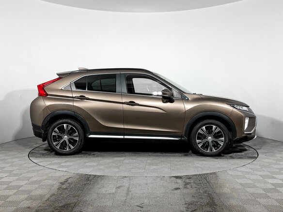 2018 Mitsubishi Eclipse Cross I, коричневый - вид 3