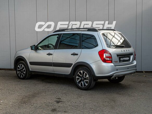 2025 Lada (ВАЗ) Granta Cross I Рестайлинг, серебристый, 1099000 рублей - вид 1