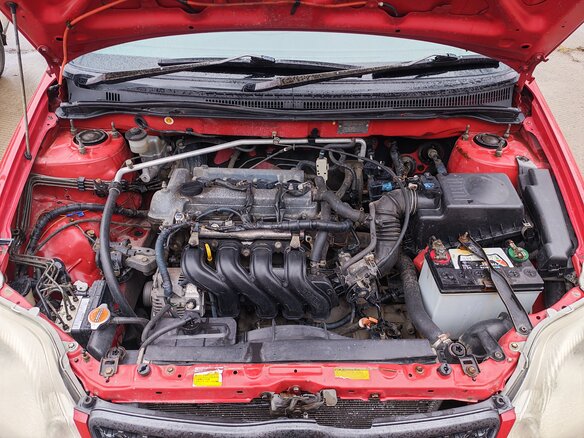 2001 Toyota Allex I, красный, 600000 рублей - вид 9