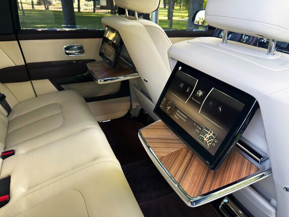 2018 Rolls-Royce Cullinan I (Series I), фиолетовый, 28900000 рублей - вид 26