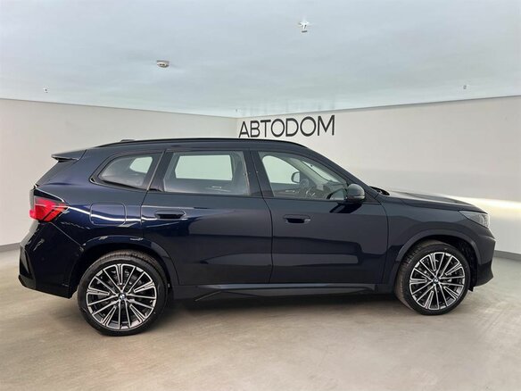 2026 BMW X1 Long 25Li xDrive III (U11/U12), чёрный, 5815000 рублей - вид 3
