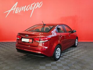 2017 Kia Rio III Рестайлинг, красный, 1020000 рублей, вид 5