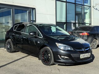 2013 Opel Astra J Рестайлинг, чёрный, 620000 рублей, вид 5