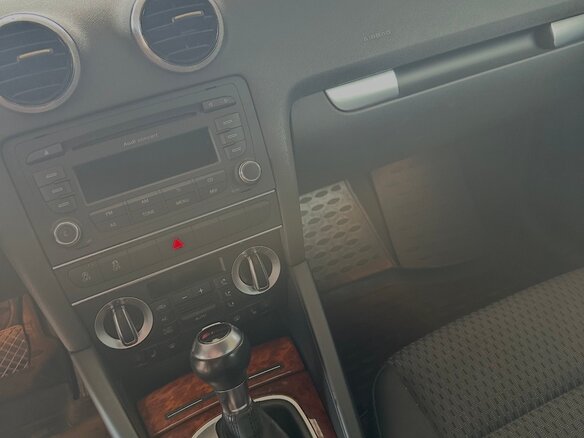 2012 Audi A3 II (8P) Рестайлинг 2, белый - вид 8