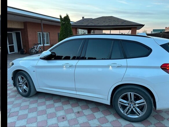 2018 BMW X1 18i sDrive II (F48), белый - вид 7