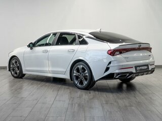 2021 Kia K5 III, белый, 2099000 рублей, вид 2