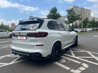 2021 BMW X5 40i IV (G05/G18), белый, 8500000 рублей, вид 4