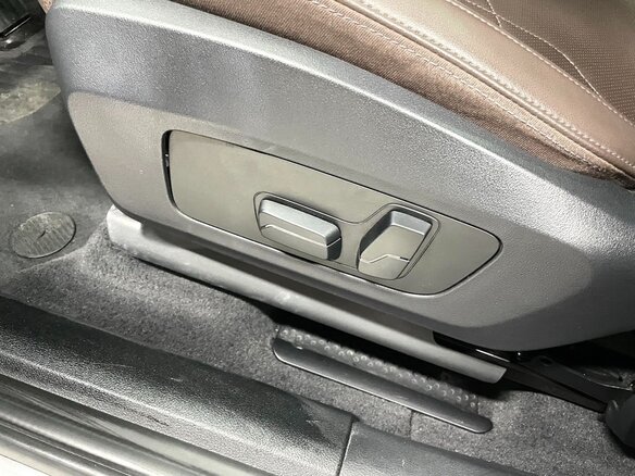 2023 BMW X1 Long 20Li sDrive III (U11/U12), серый, 3022000 рублей - вид 9