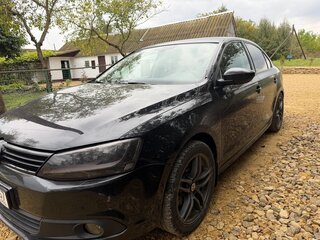 2014 Volkswagen Jetta VI Рестайлинг, чёрный, 1200000 рублей, вид 3