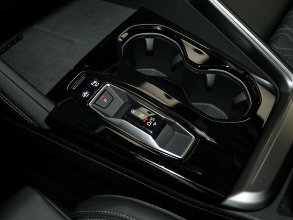 2026 Audi Q5 L III (GU), чёрный, 6399000 рублей - вид 12
