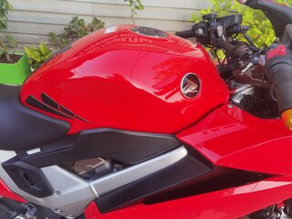 2015 Honda VFR 800, красный, 885000 рублей, вид 5