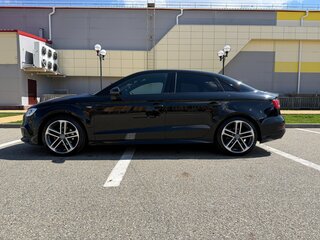 2019 Audi A3 III (8V) Рестайлинг, чёрный, 2030000 рублей, вид 2