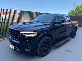 2025 Ram 1500 Crew Cab V Рестайлинг, чёрный, 10700000 рублей, вид 1
