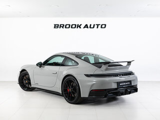 2026 Porsche 911 Carrera 4 GTS VIII (992) Рестайлинг, серый, 29990000 рублей, вид 4