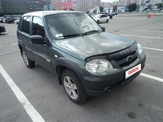 2016 Chevrolet Niva I Рестайлинг, серый, 530000 рублей, вид 2