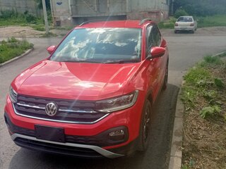 2020 Volkswagen T-Cross I, красный, 1599900 рублей, вид 3