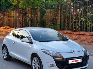 2013 Renault Megane III Рестайлинг, белый, 837000 рублей, вид 5