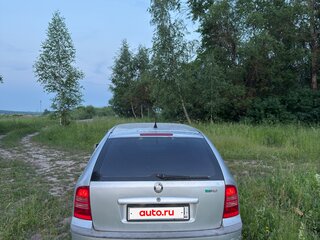 2002 Skoda Octavia I (A4) Рестайлинг, серебристый, 280000 рублей, вид 5