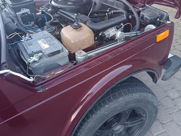 1993 Lada (ВАЗ) 2121 (4x4) I, красный, 650000 рублей - вид 11