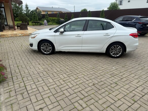 2016 Citroen C4 II, белый, 550000 рублей - вид 7