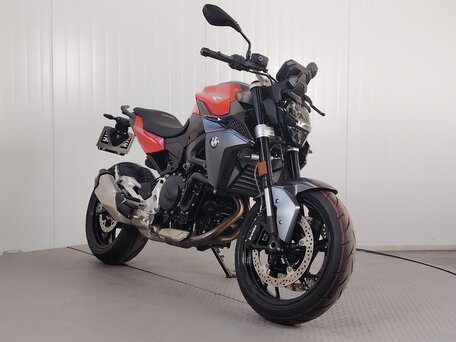 2024 BMW F 900 R, красный, 1049000 рублей, вид 2