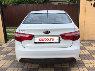 2015 Kia Rio III, белый, 1050000 рублей, вид 3