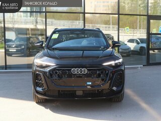 2026 Audi Q5 40 TFSI III (GU), чёрный, 6240000 рублей, вид 2