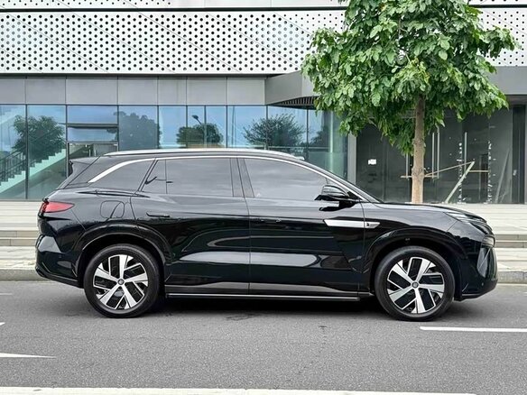 2025 BYD Tang L, чёрный, 5570200 рублей - вид 8
