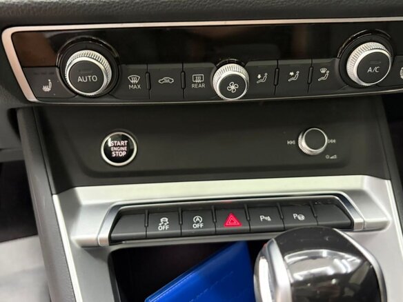 2022 Audi Q3 35 TFSI II (F3), белый, 2655000 рублей - вид 10