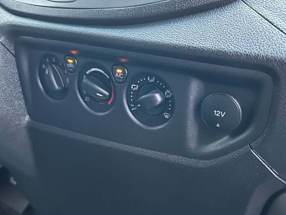 2021 Ford Transit, белый - вид 13