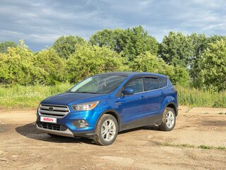 2019 Ford Escape III Рестайлинг, синий, 1600000 рублей, вид 1