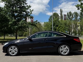 2011 Mercedes-Benz E-Класс 250 7G-Tronic IV (W212, S212, C207), чёрный, 1250000 рублей, вид 4