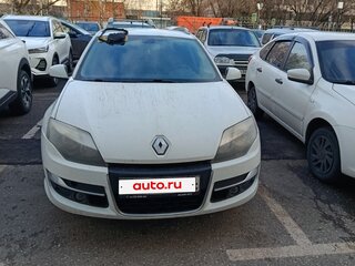 2011 Renault Laguna III Рестайлинг, белый, 750000 рублей, вид 2