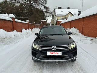 2015 Volkswagen Touareg II Рестайлинг, чёрный, 2500000 рублей, вид 2