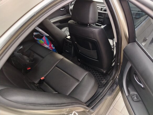 2006 BMW 3 серии 325i V (E90/E91/E92/E93), коричневый, 860000 рублей - вид 12