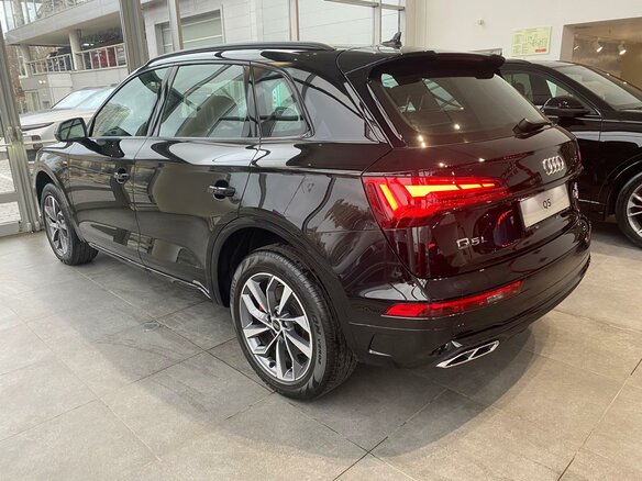 2025 Audi Q5 L 40 TFSI II (FY) Рестайлинг, чёрный - вид 5