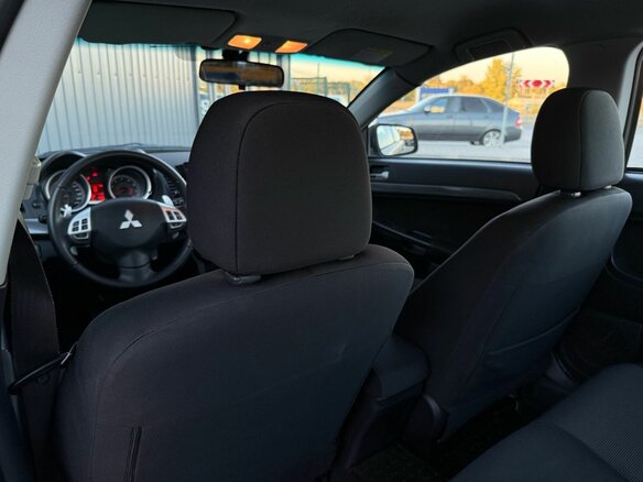 2008 Mitsubishi Lancer X, бежевый - вид 16