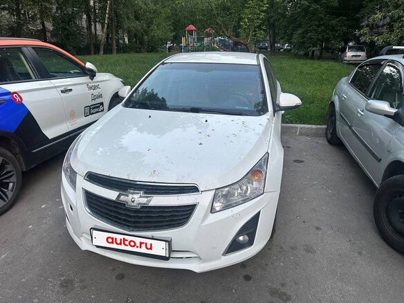 2014 Chevrolet Cruze I Рестайлинг, белый