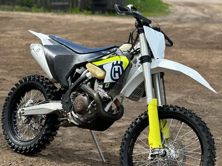 2018 Husqvarna FE 250, белый, 520000 рублей, вид 1