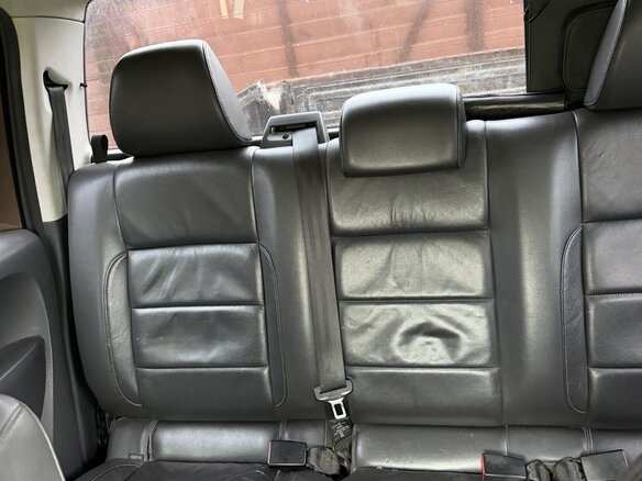 2012 Volkswagen Amarok, коричневый, 1000000 рублей - вид 8
