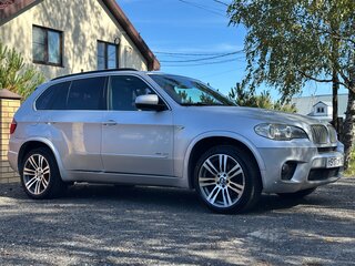 2011 BMW X5 40d II (E70) Рестайлинг, серый, 2940000 рублей, вид 5